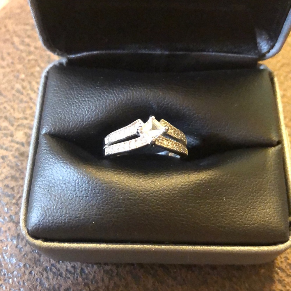 Silver Aquamarine and CZ ring, size 6.